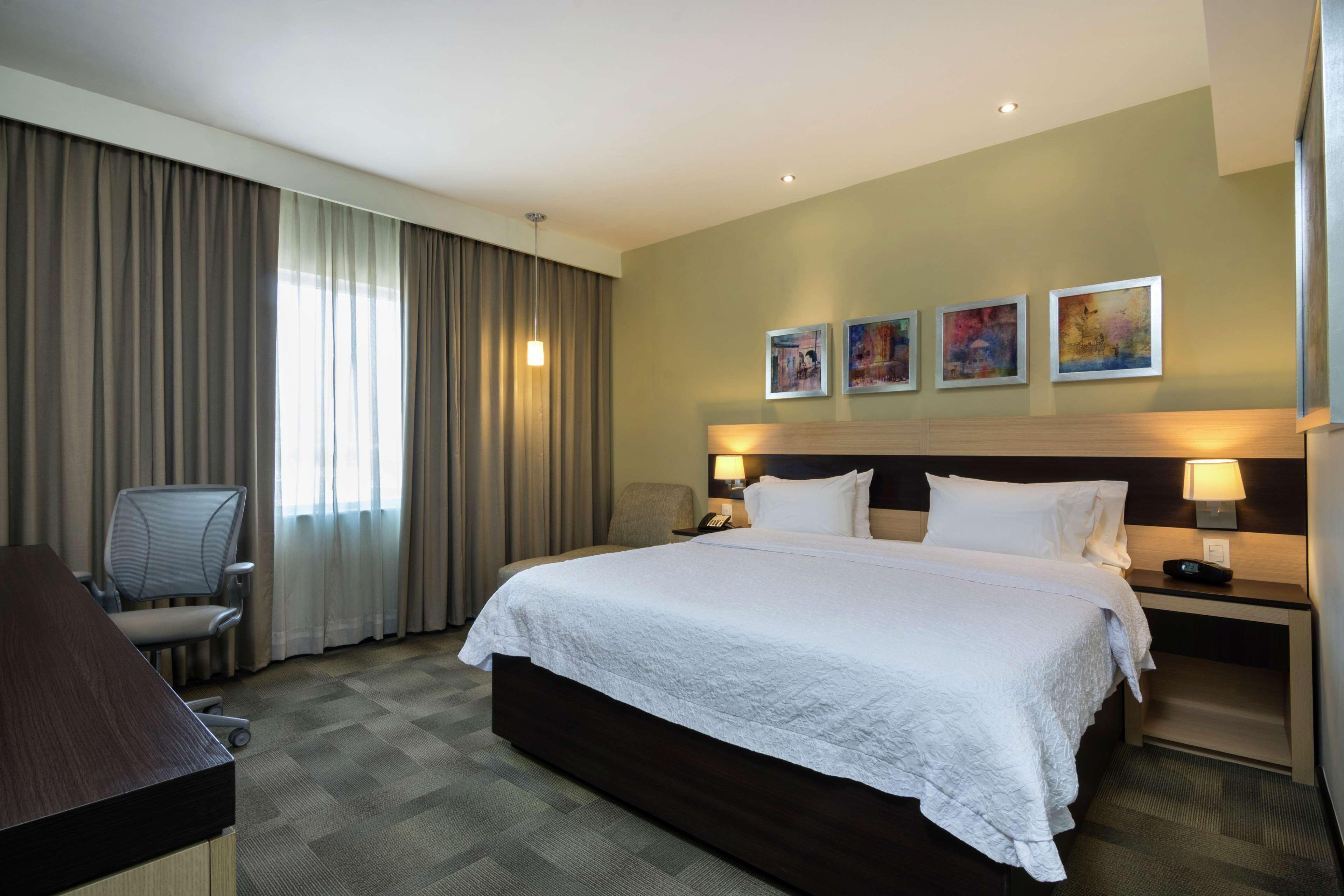 Hampton Inn By Hilton Silao-Aeropuerto, Mexico Exterior foto